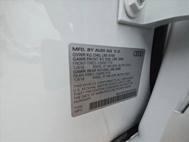 Used 2025 Audi Q3 2.0T Premium AWD/4WD image 26