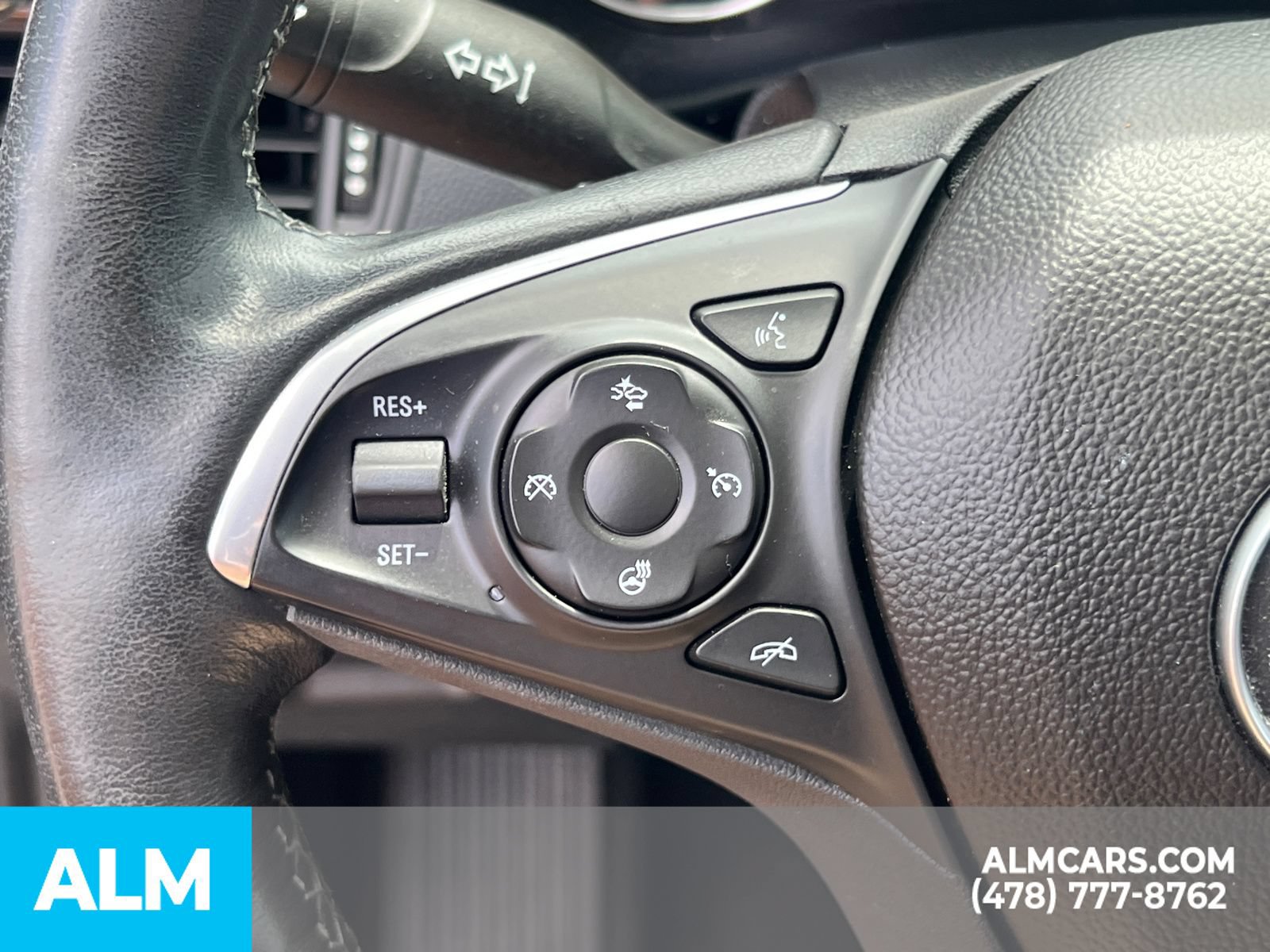 Used 2019 Buick Envision Premium w/ Driver Confidence Package AWD/4WD image 33