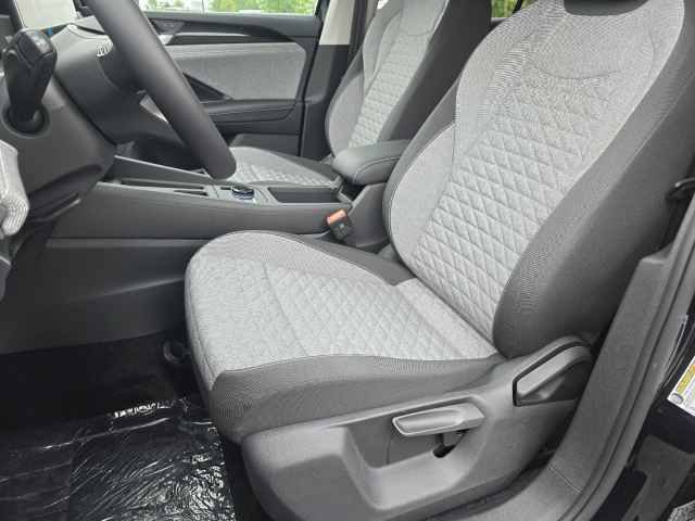 New 2026 Volkswagen Tiguan S AWD/4WD image 20