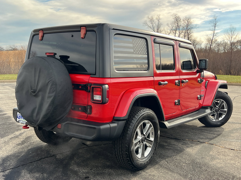 Used 2018 Jeep Wrangler Unlimited Sahara w/ Cold Weather Group image 5