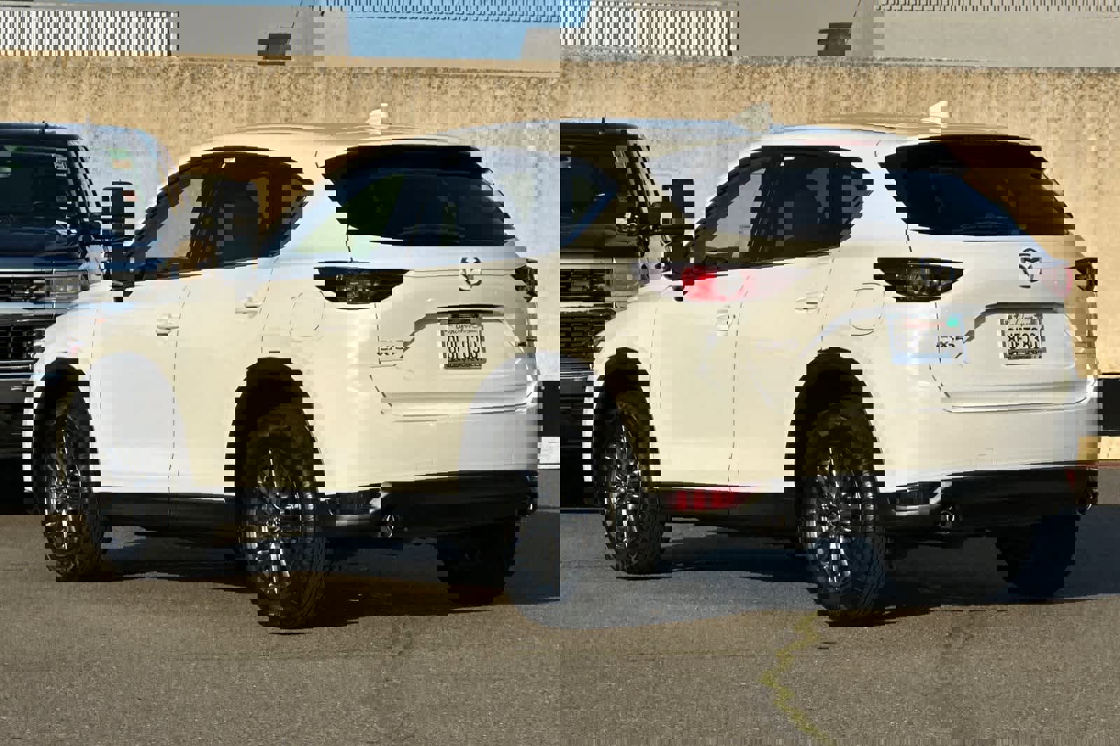 Used 2021 MAZDA CX-5 Touring image 7