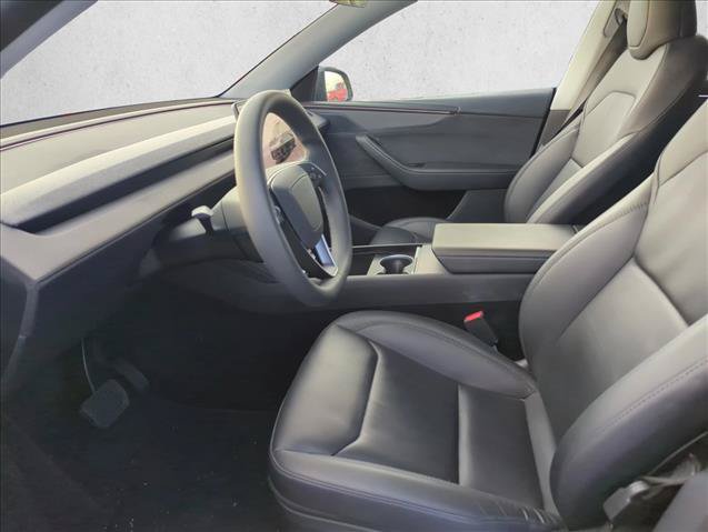 Used 2026 Tesla Model Y 2WD image 12