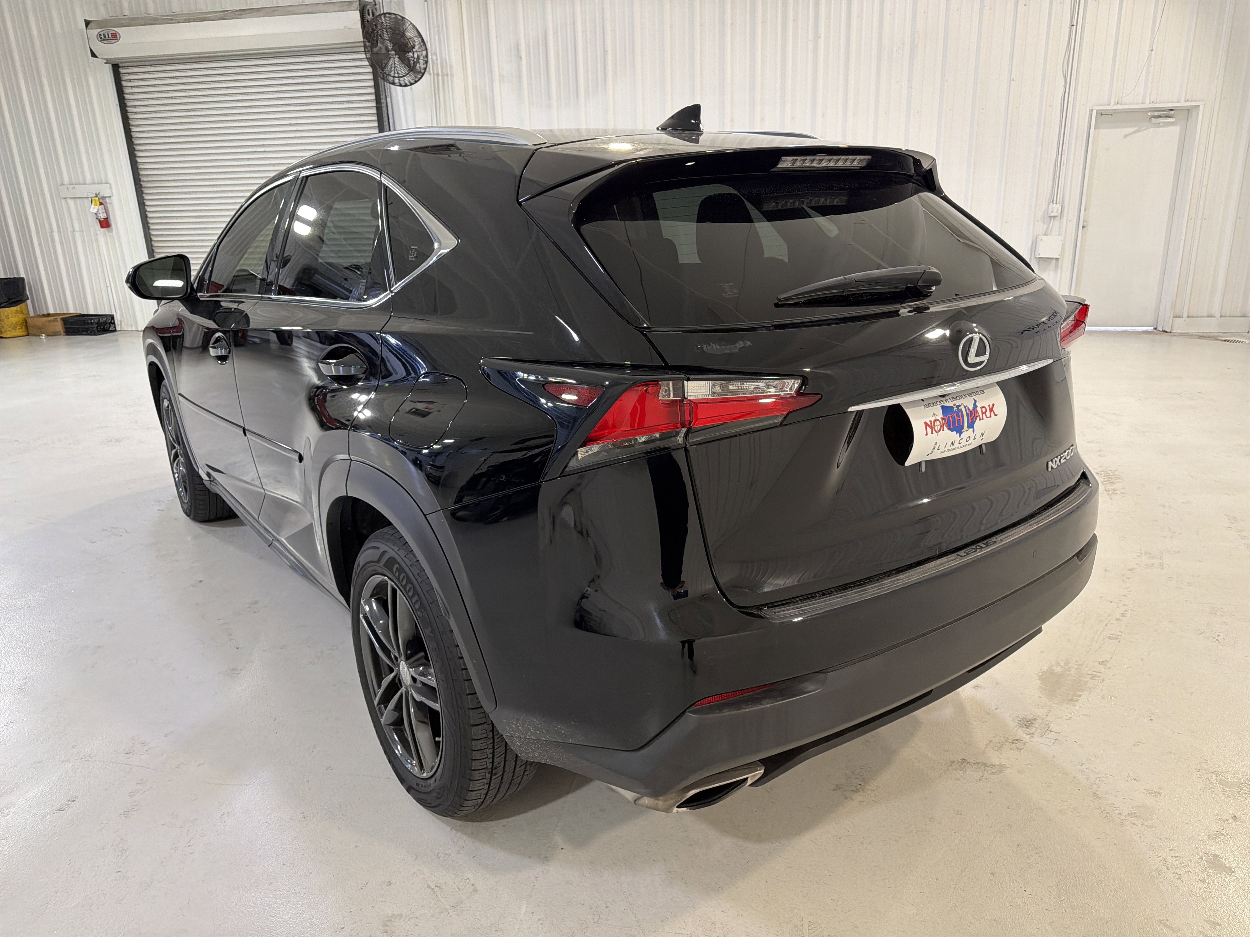Used 2015 Lexus NX 200t FWD w/ Premium Package image 3