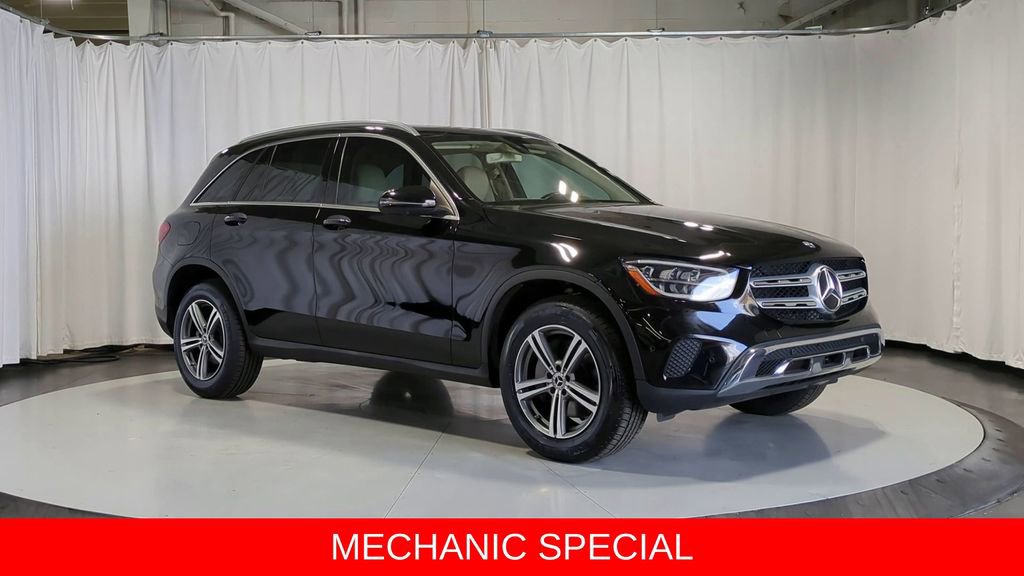Used 2020 Mercedes-Benz GLC 300 w/ Parking Assistance Package image 2