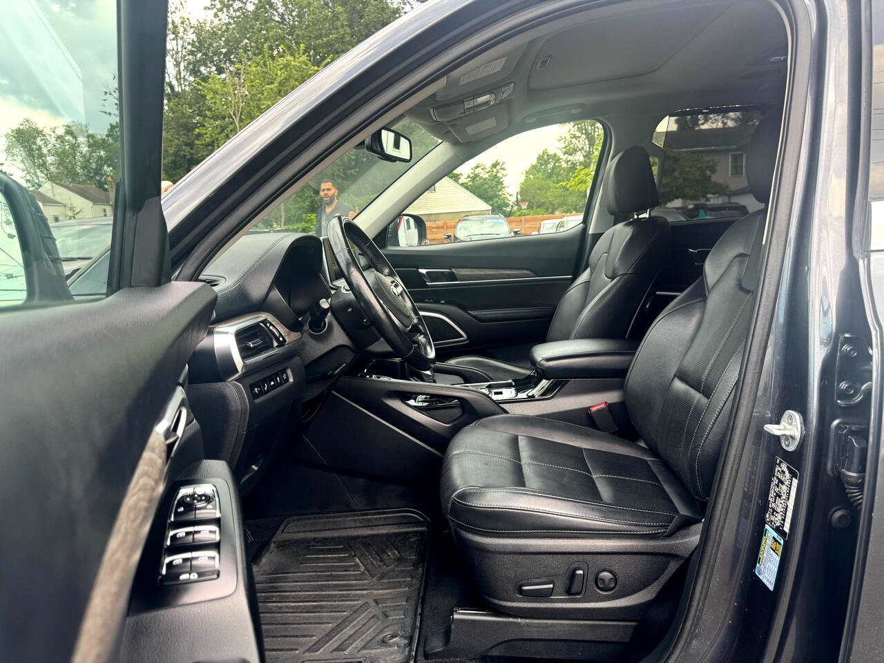 Used 2020 Kia Telluride EX w/ EX Premium Package image 11