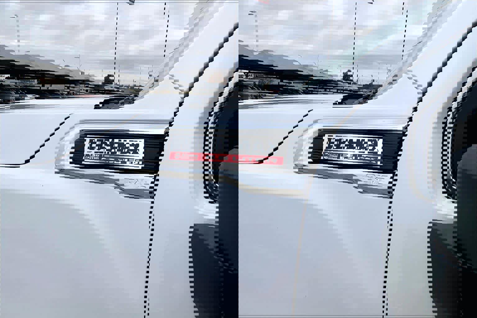 Used 2022 GMC Sierra 3500 Denali image 32