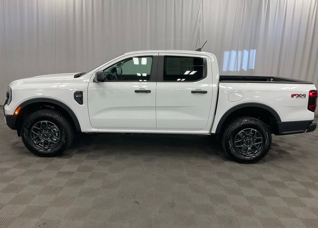 Used 2025 Ford Ranger XLT w/ FX4 Off-Road Package image 13