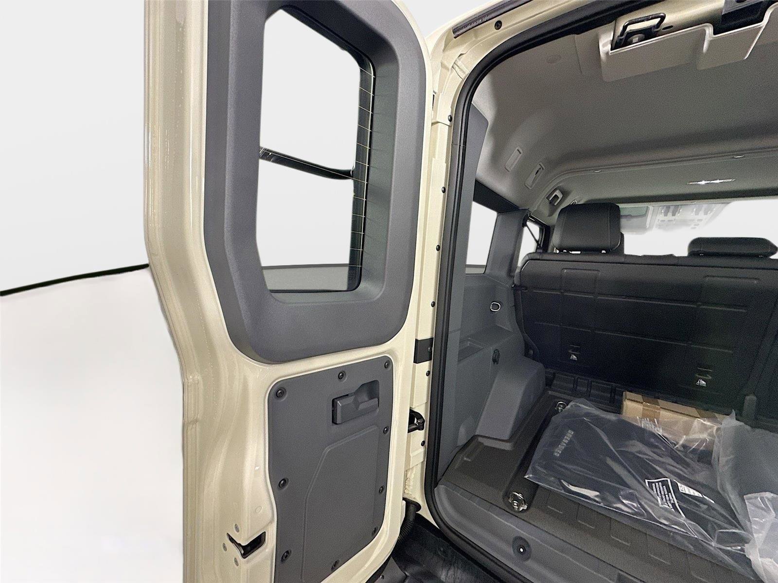 New 2025 INEOS Grenadier Fieldmaster Edition image 43