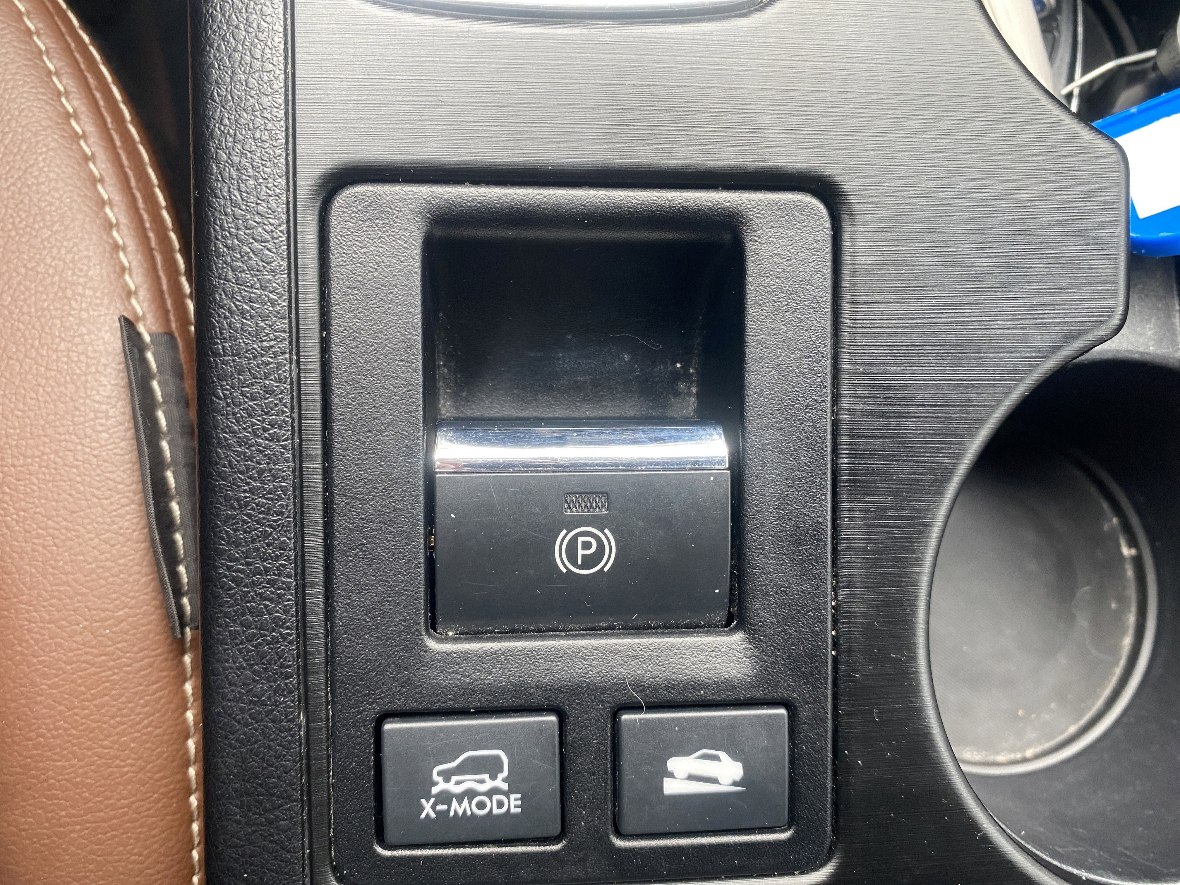 Used 2019 Subaru Outback 3.6R Touring AWD/4WD image 31