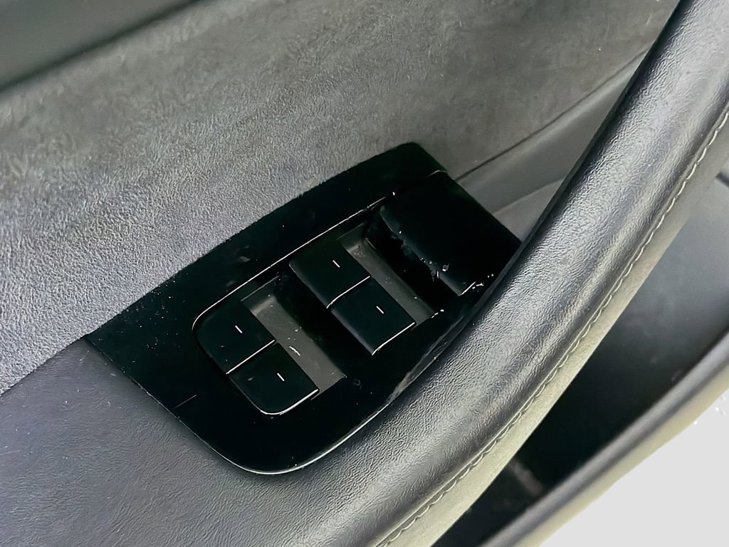 Used 2020 Tesla Model 3 Long Range AWD/4WD image 22