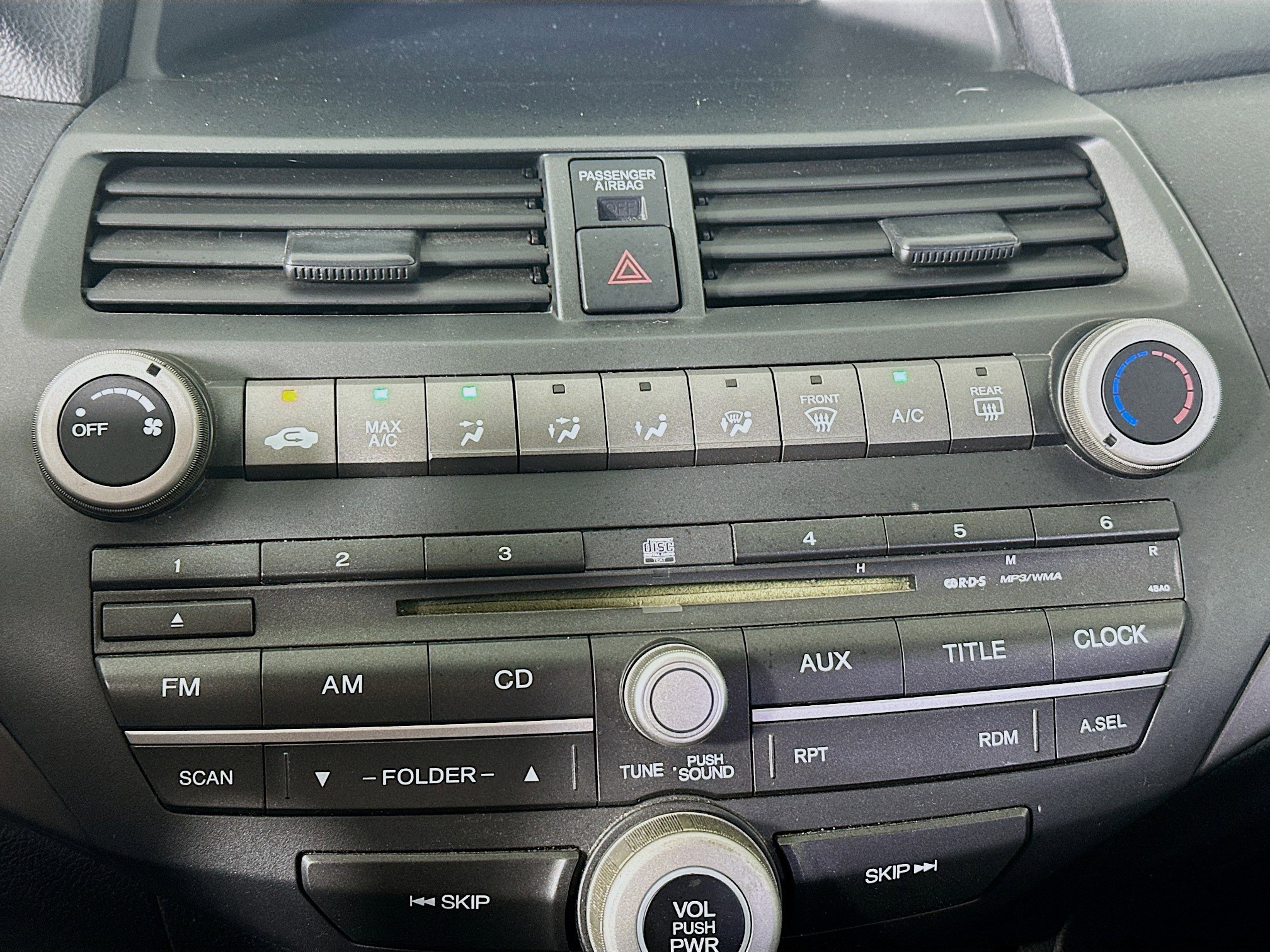 Used 2010 Honda Accord LX-P image 21