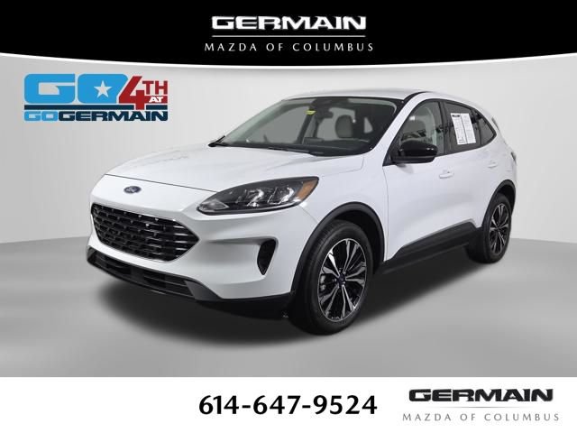 Used 2021 Ford Escape SE w/ SE Sport Appearance Package AWD/4WD image 1