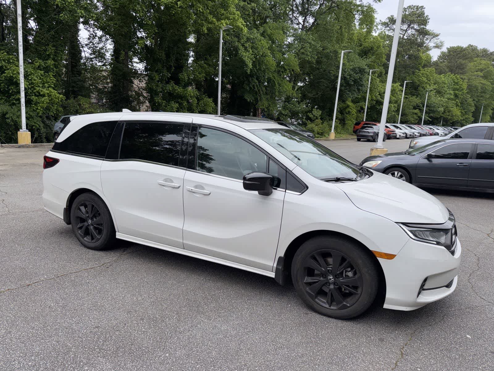 Used 2023 Honda Odyssey Sport image 12