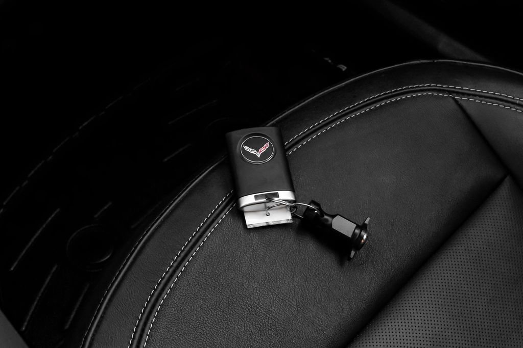 Used 2018 Chevrolet Corvette Z06 RWD image 54