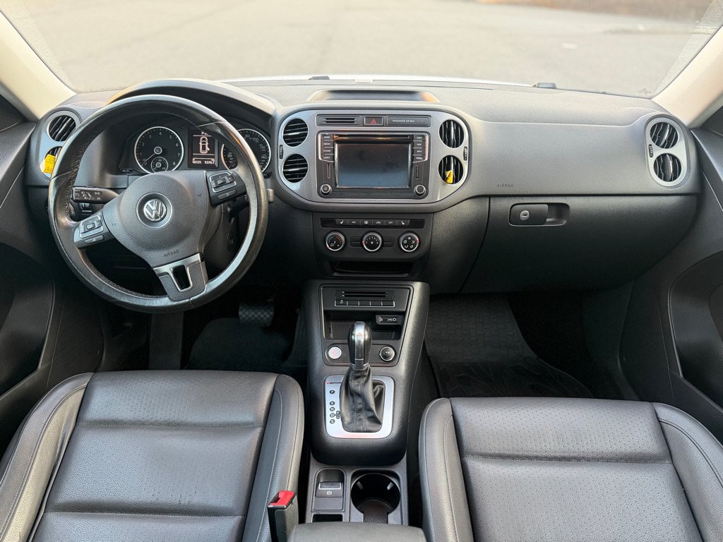 Used 2016 Volkswagen Tiguan SE AWD/4WD image 19