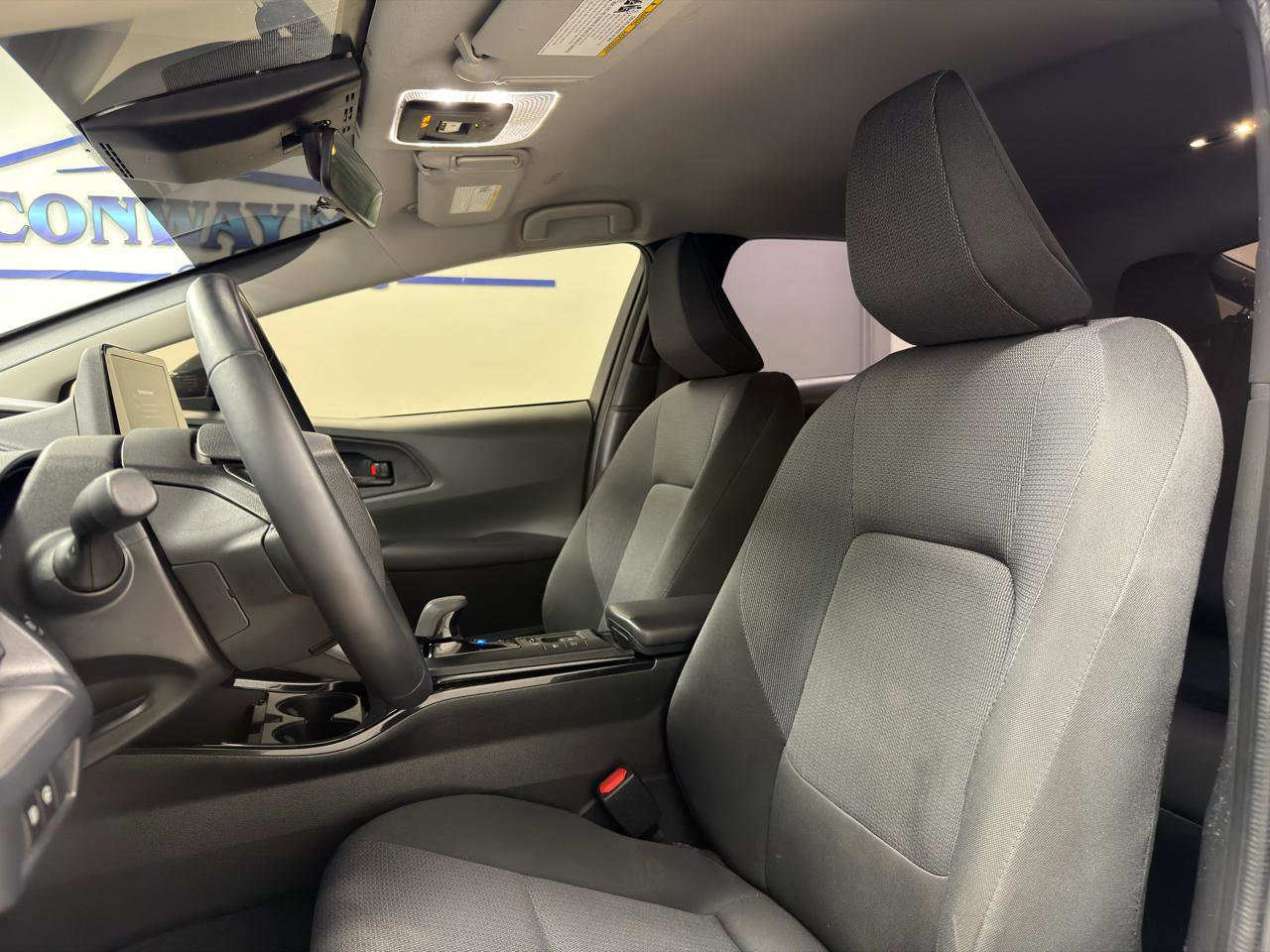 Used 2023 Toyota Prius LE AWD/4WD image 11