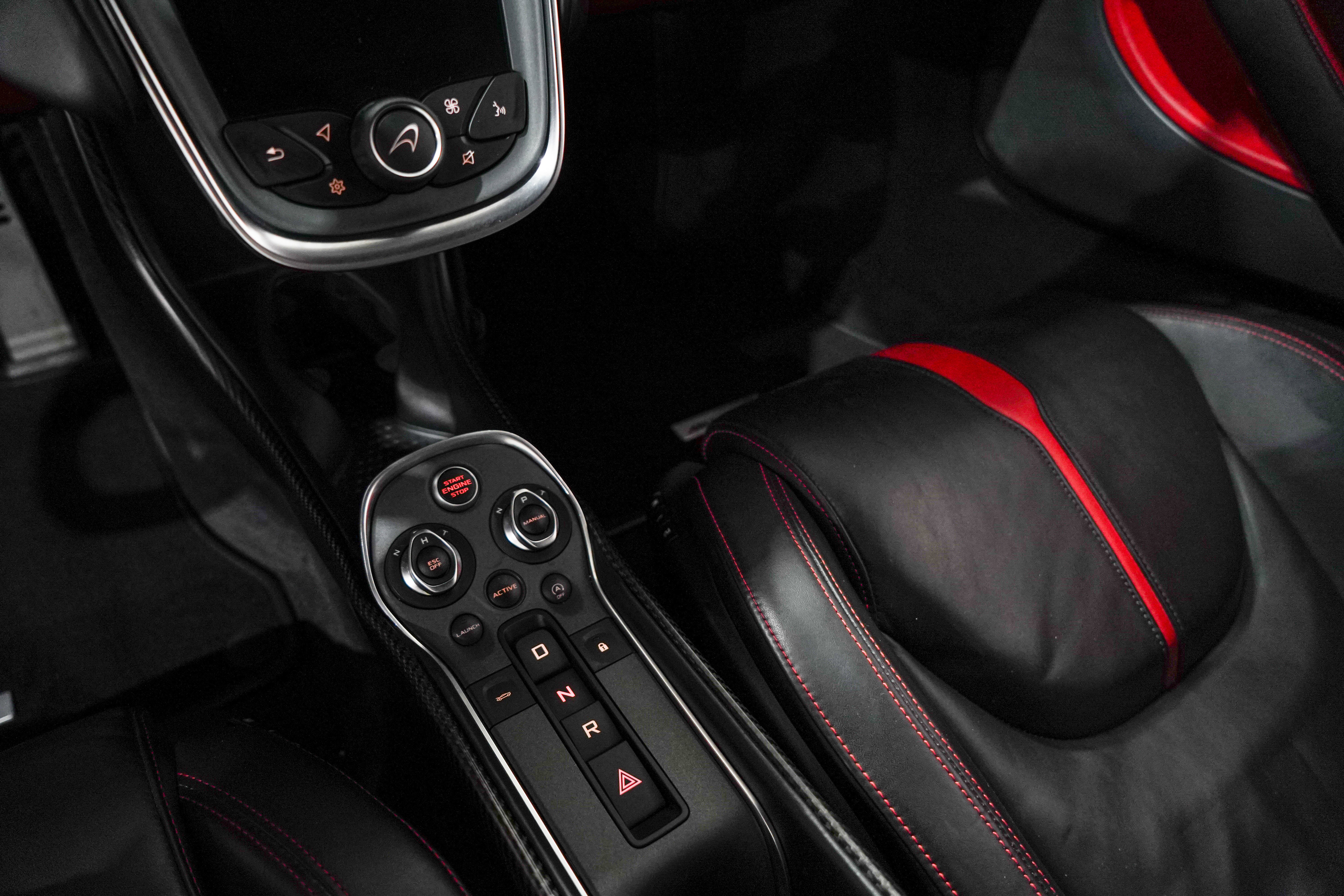 Used 2017 McLaren 570S Coupe RWD image 15