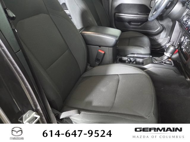 Used 2022 Jeep Wrangler Unlimited Sport AWD/4WD image 30