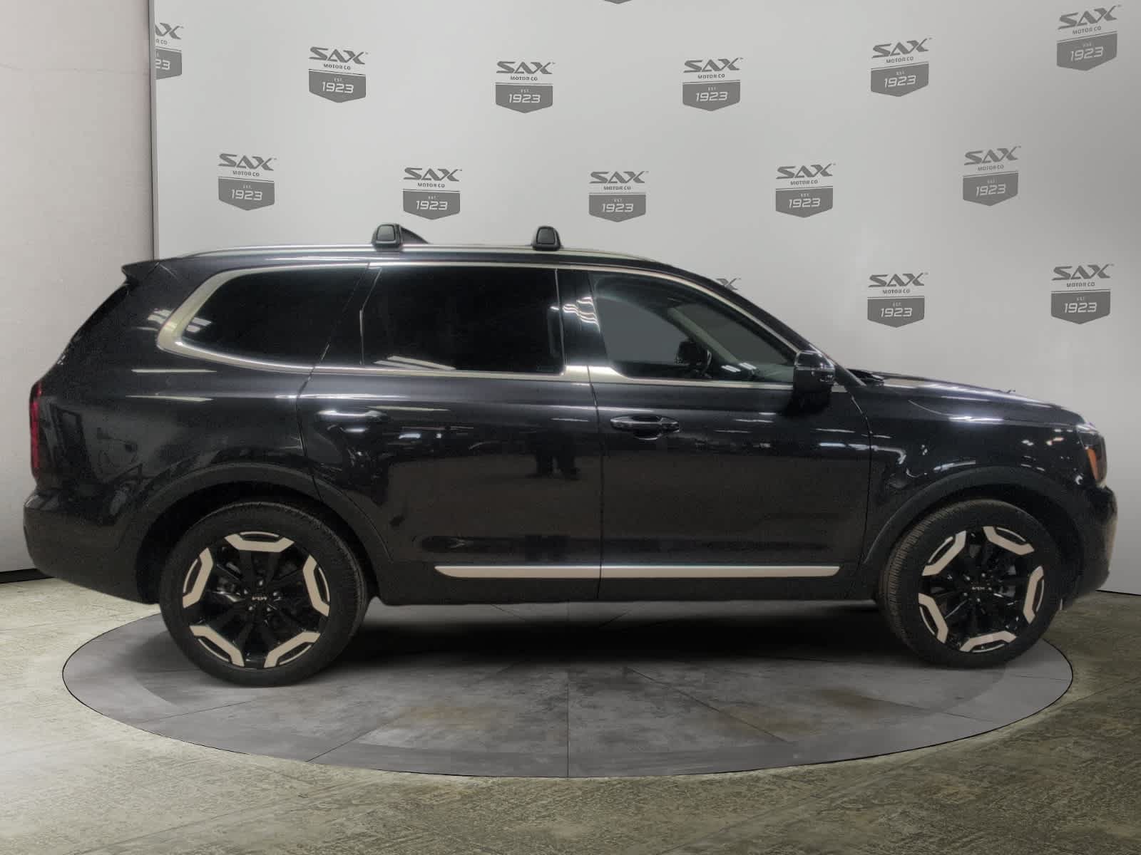 Used 2025 Kia Telluride S AWD/4WD image 6