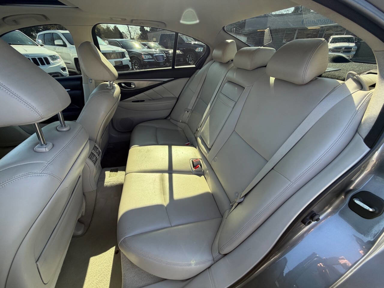 Used 2014 INFINITI Q50 Premium w/ Navigation Package AWD/4WD image 23
