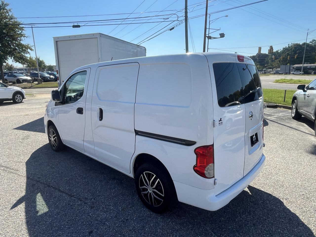 Used 2019 Nissan NV200 SV w/ Back Door Glass Package FWD image 38