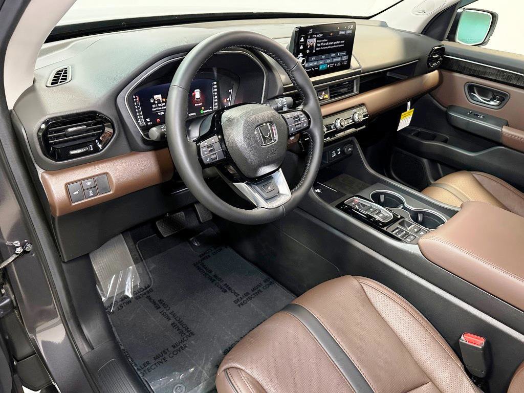 New 2025 Honda Pilot Elite image 15