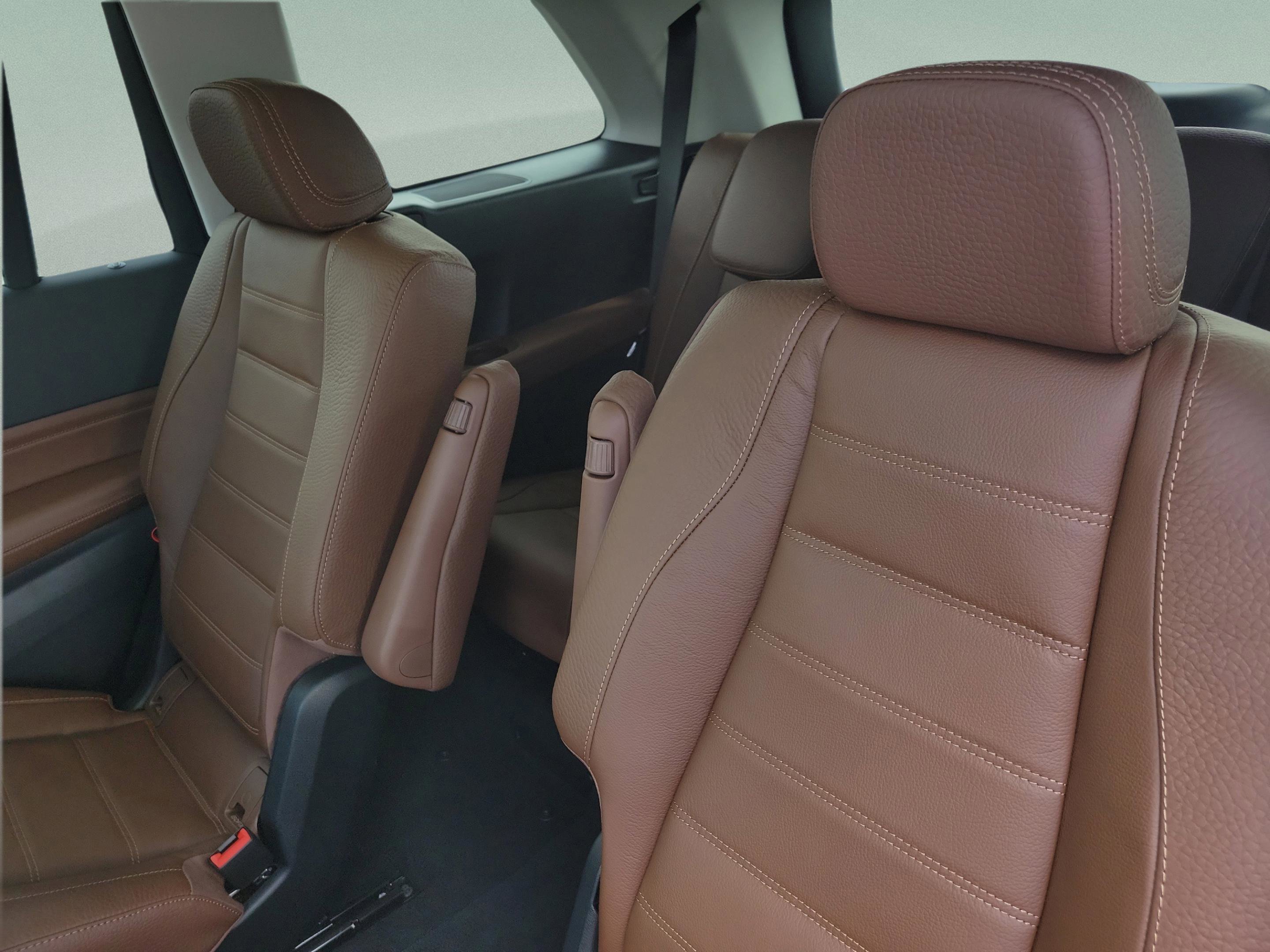 New 2026 Mercedes-Benz GLS 450 4MATIC image 9