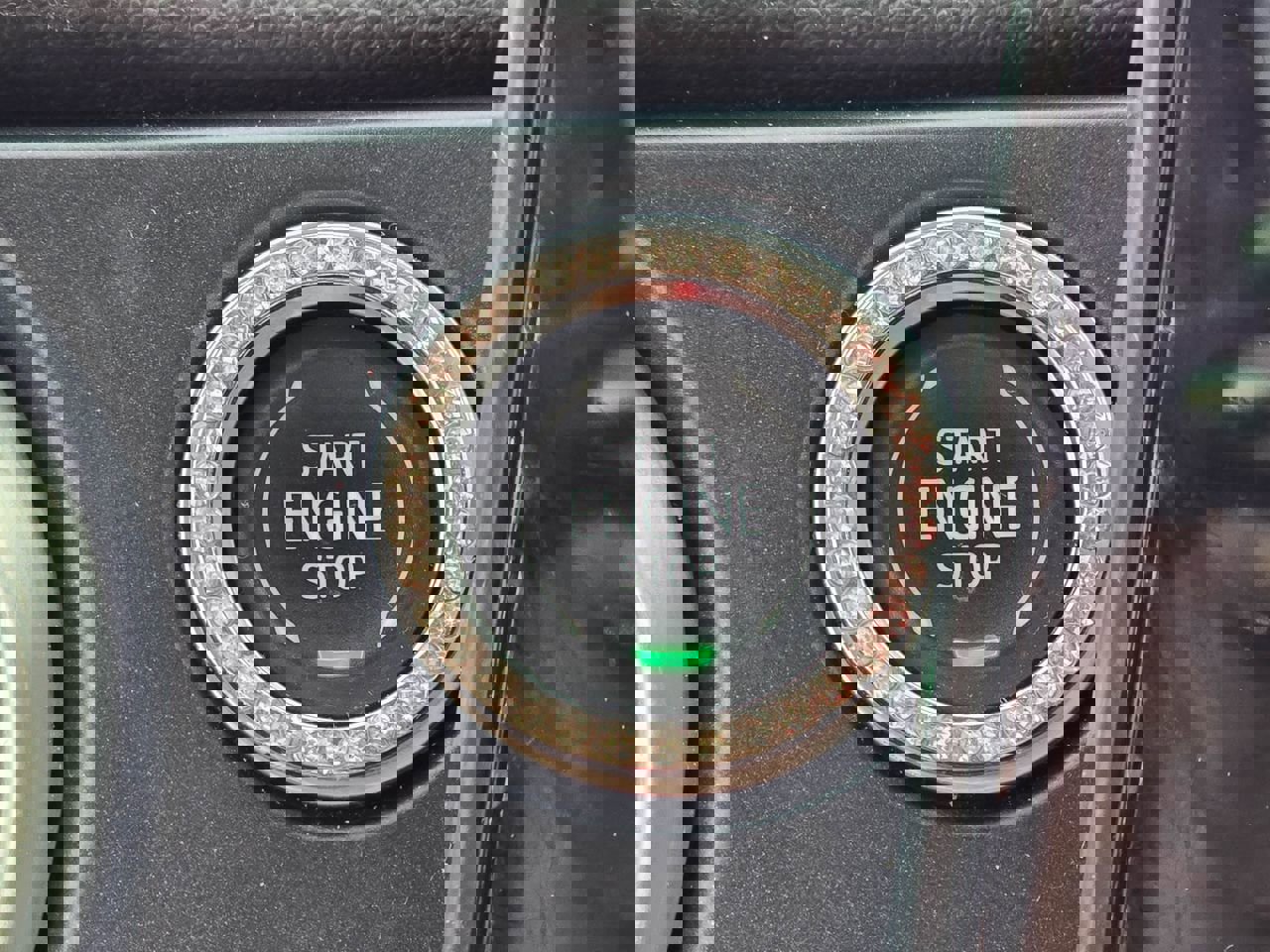 Used 2023 Chevrolet Blazer LT w/ Midnight/Sport Edition image 18