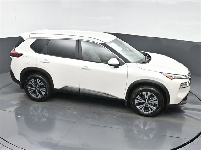 Used 2023 Nissan Rogue SV image 36