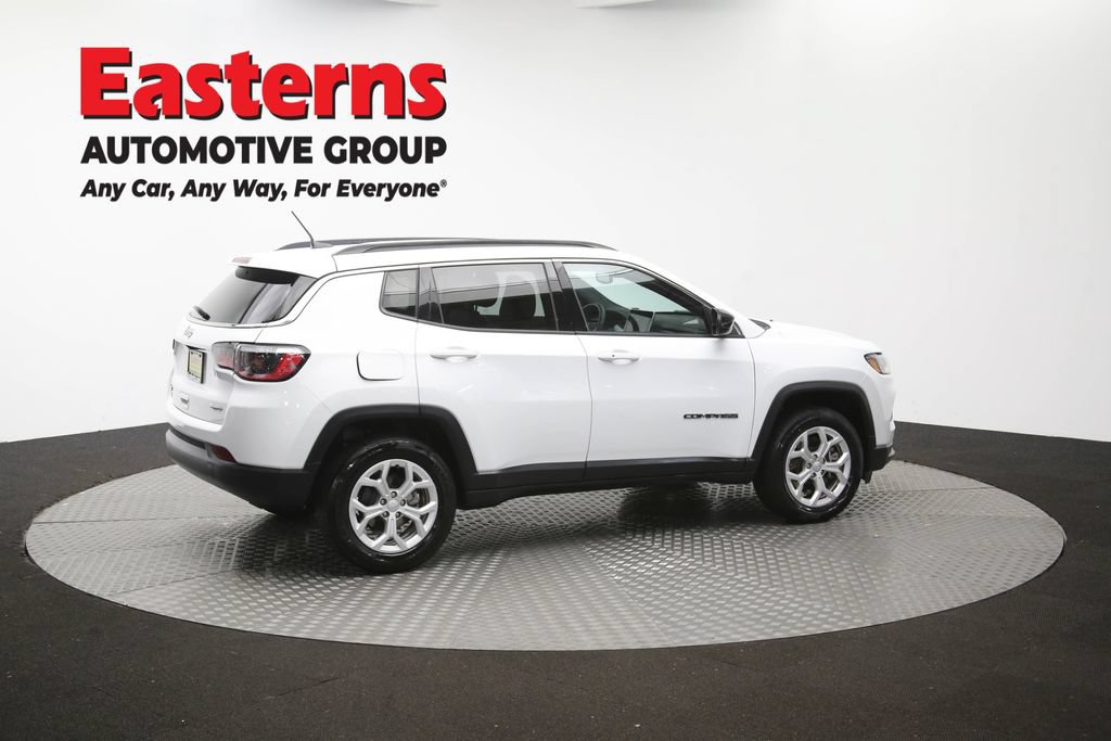 Used 2024 Jeep Compass Latitude AWD/4WD image 42