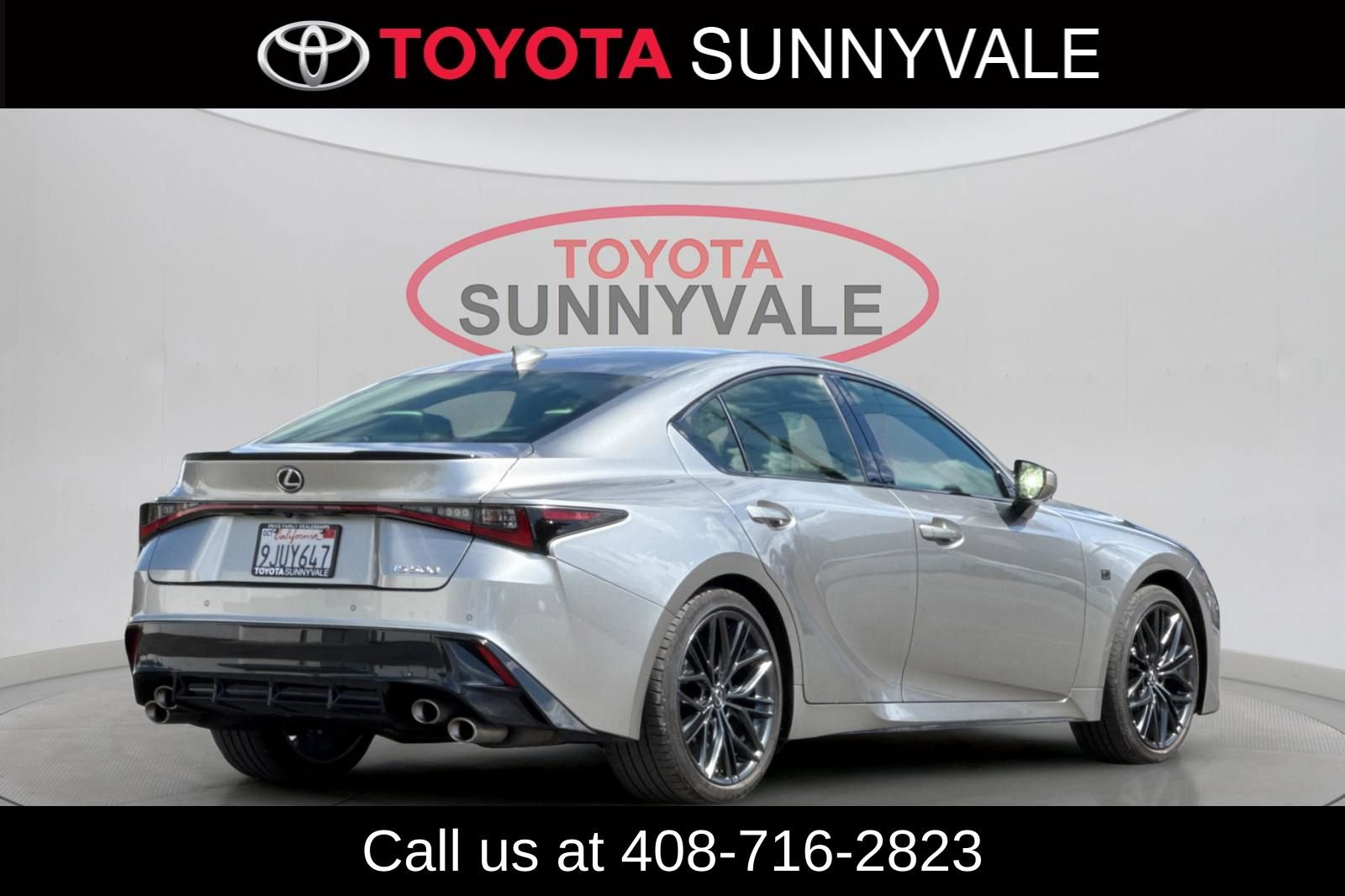 Used 2023 Lexus IS 500 RWD image 3