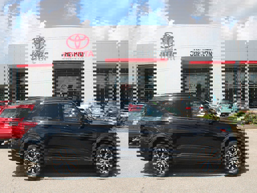 Used 2020 Ford Explorer ST w/ Premium Technology Package image 1