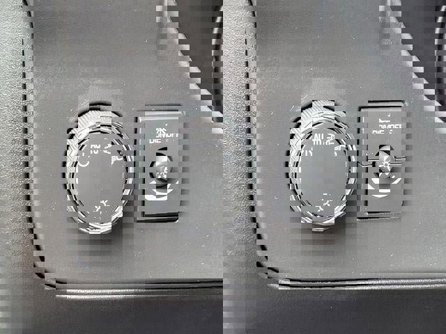 New 2024 GMC Savana 2500 w/ Driver Convenience Package image 11