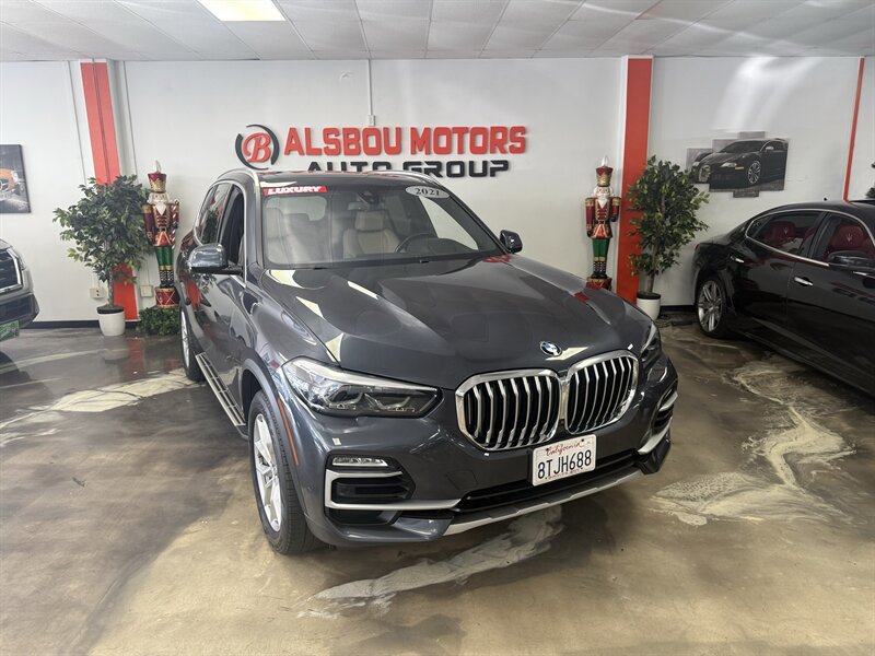 Used 2021 BMW X5 sDrive40i w/ Premium Package