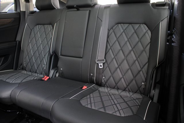 New 2025 Volkswagen Atlas SEL Premium R-Line image 20
