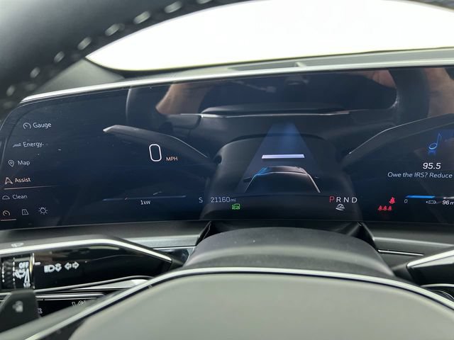 Certified 2024 Cadillac Lyriq Tech RWD image 11