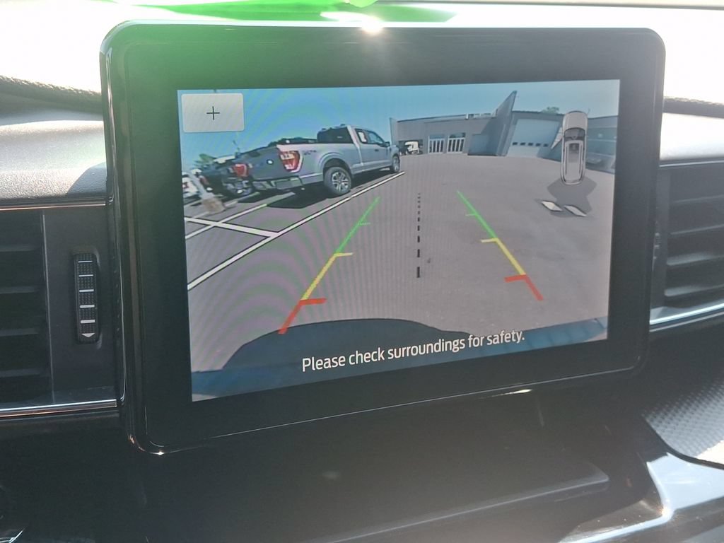 Used 2024 Ford Explorer ST-Line w/ Class IV Trailer Tow Package AWD/4WD image 4