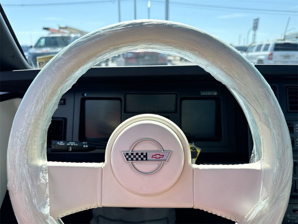 Used 1988 Chevrolet Corvette Coupe image 31