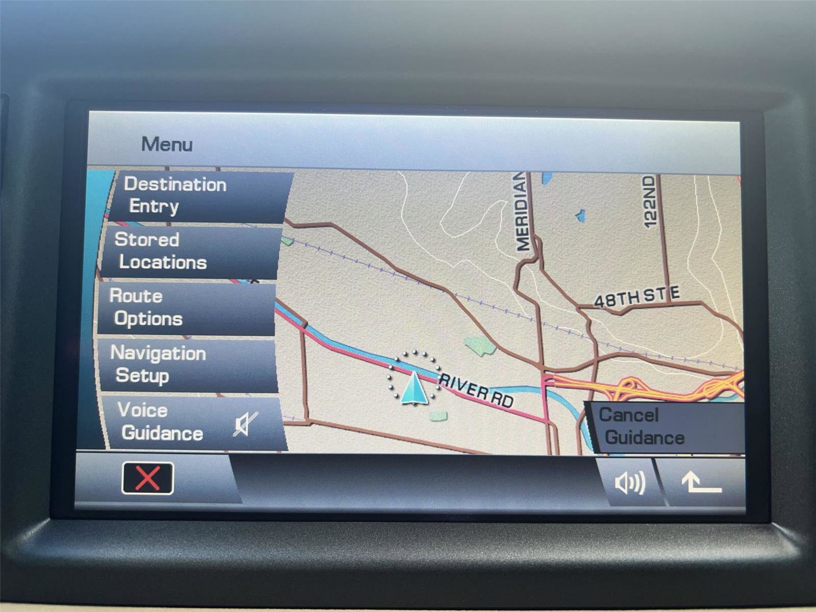 Used 2012 Land Rover Range Rover HSE image 17