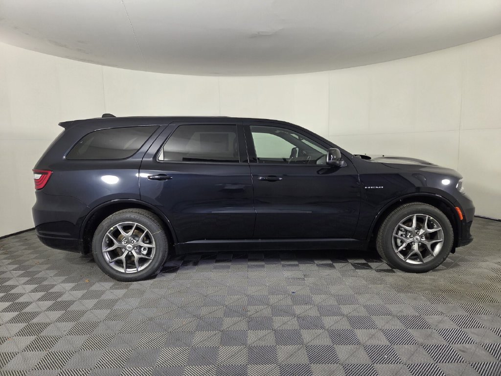 New 2026 Dodge Durango GT w/ Trailer Tow Group IV AWD/4WD image 5