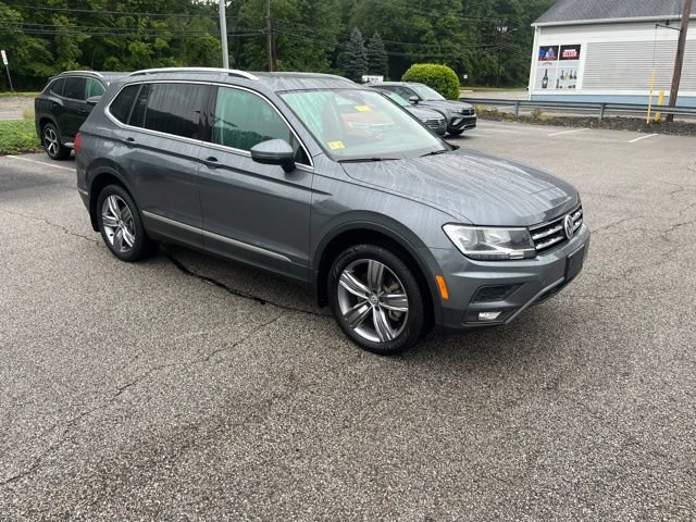 Used 2020 Volkswagen Tiguan SEL AWD/4WD image 3