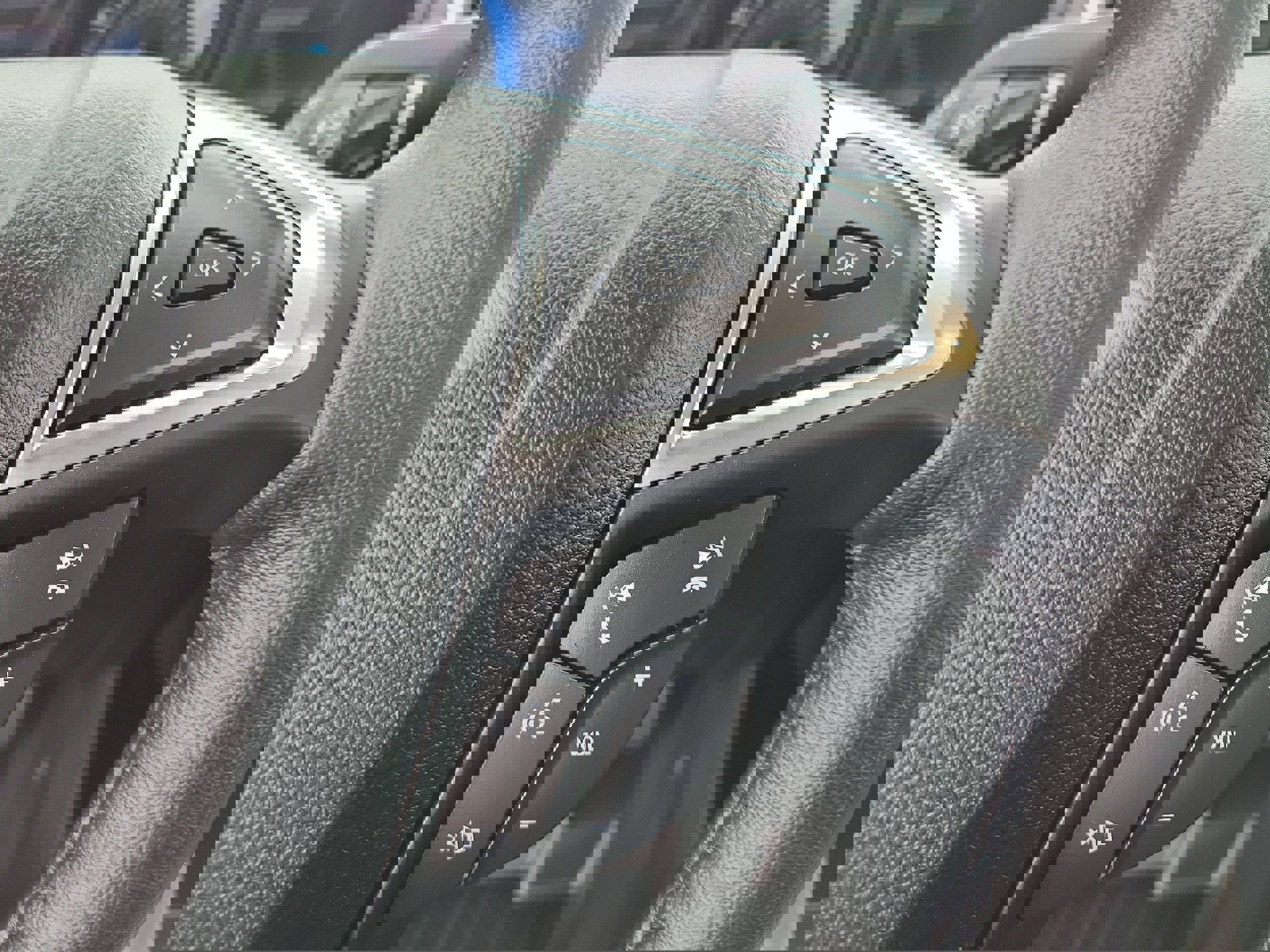 Certified 2023 Ford Edge SEL w/ Convenience Package image 25