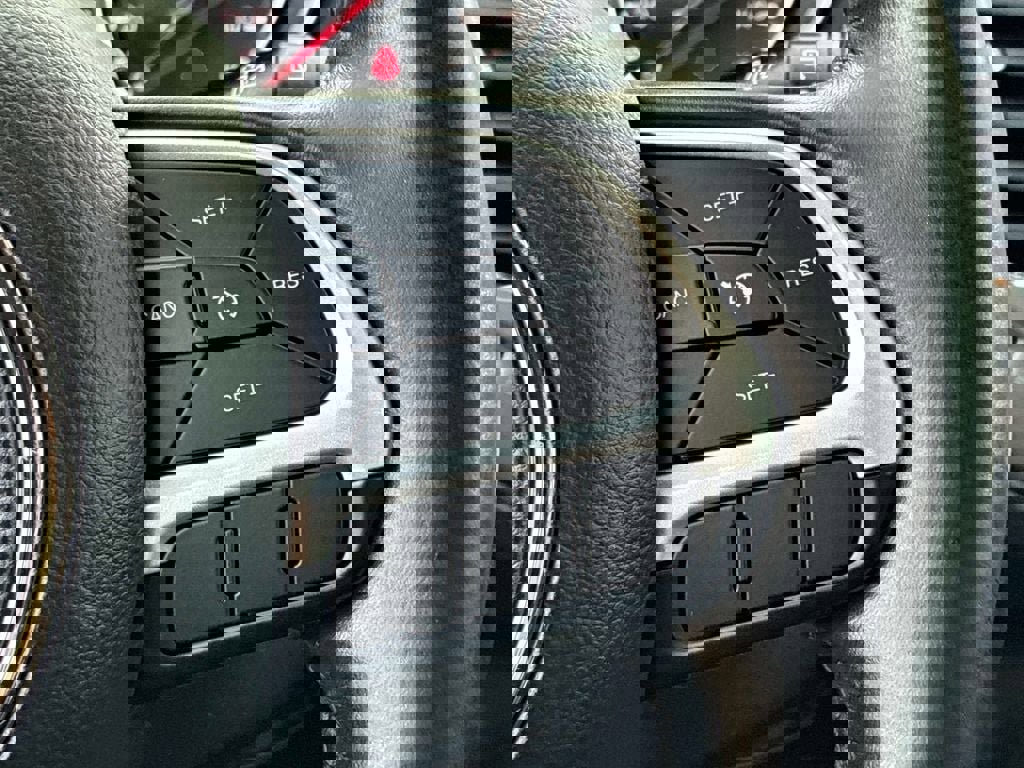 Used 2020 Jeep Compass Sport image 24