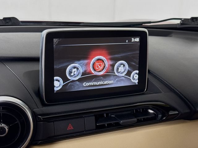 Used 2016 MAZDA MX-5 Miata Grand Touring RWD image 14