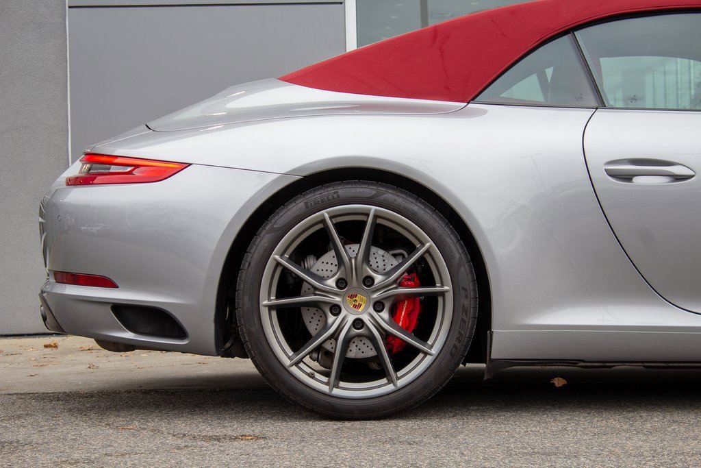 Used 2018 Porsche 911 Carrera S image 6