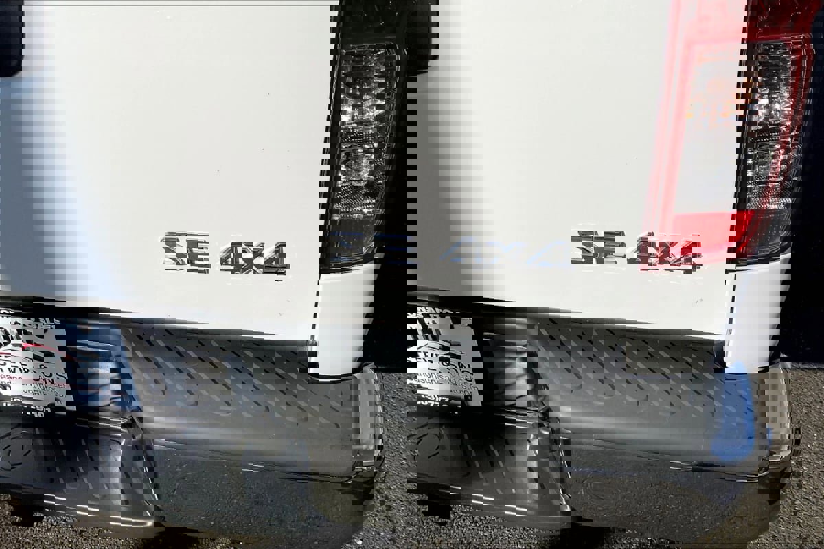 Used 2008 Nissan Frontier SE w/ SE Value Truck Pkg image 22