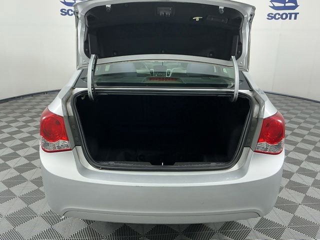 Used 2015 Chevrolet Cruze L FWD image 21