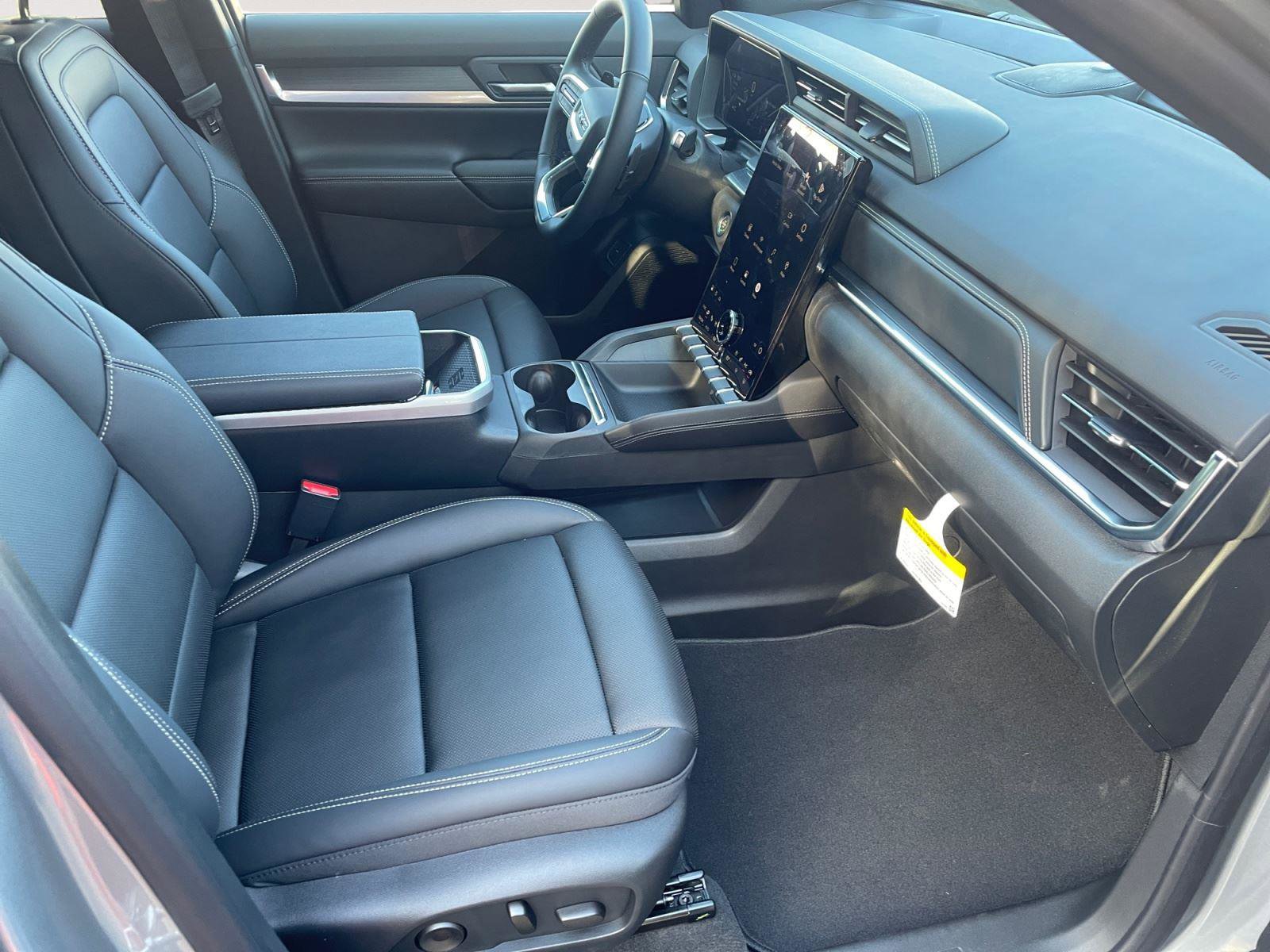 New 2026 GMC Terrain Elevation w/ Elevation Premium Package image 15