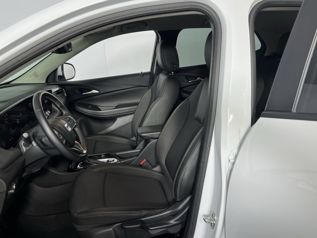 Used 2025 Buick Encore GX Preferred image 21