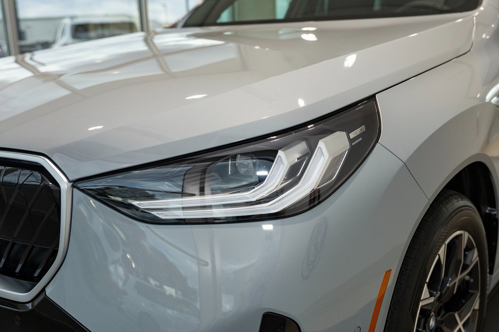 New 2026 BMW X3 xDrive30 w/ Premium Package image 8
